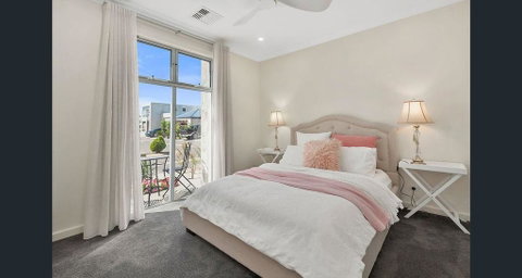 Holiday Vista Wallaroo - Accommodation in Surfers Paradise 2