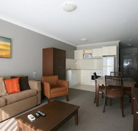 Horizons 402/10 Kosciuszko Road - Accommodation in Surfers Paradise