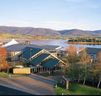 Horizons 418 - Lake Jindabyne Waterfront - Accommodation in Surfers Paradise