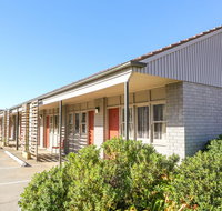 Hotel Canobolas Motel and Units - Accommodation in Surfers Paradise