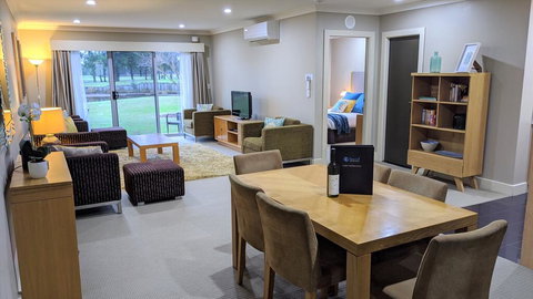 Jewel In The Crowne - Accommodation in Surfers Paradise 0