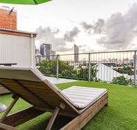 Joe's Place Backpackers - Accommodation in Surfers Paradise