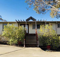 Josefinas - Accommodation in Surfers Paradise