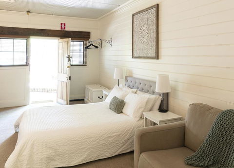 Kaesler Cottages - Accommodation in Surfers Paradise 3