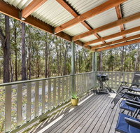 Kangaroo Cottage - cute Accom in bushland setting - Accommodation in Surfers Paradise