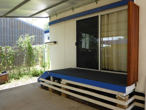Kenny's Cabin - Accommodation in Surfers Paradise 1