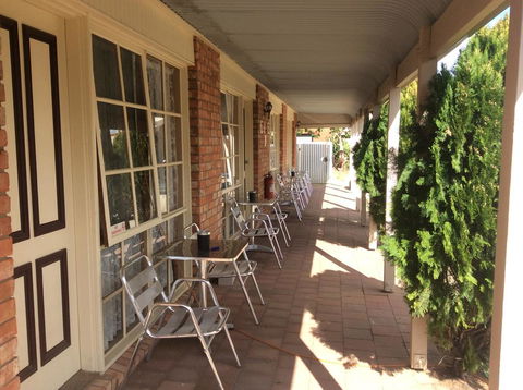 Kerang Motel - Accommodation in Surfers Paradise 0