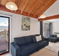 Kestrels Rest 1/116 Gippsland Street - Accommodation in Surfers Paradise