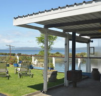 Kinsellas Water Views - Accommodation in Surfers Paradise