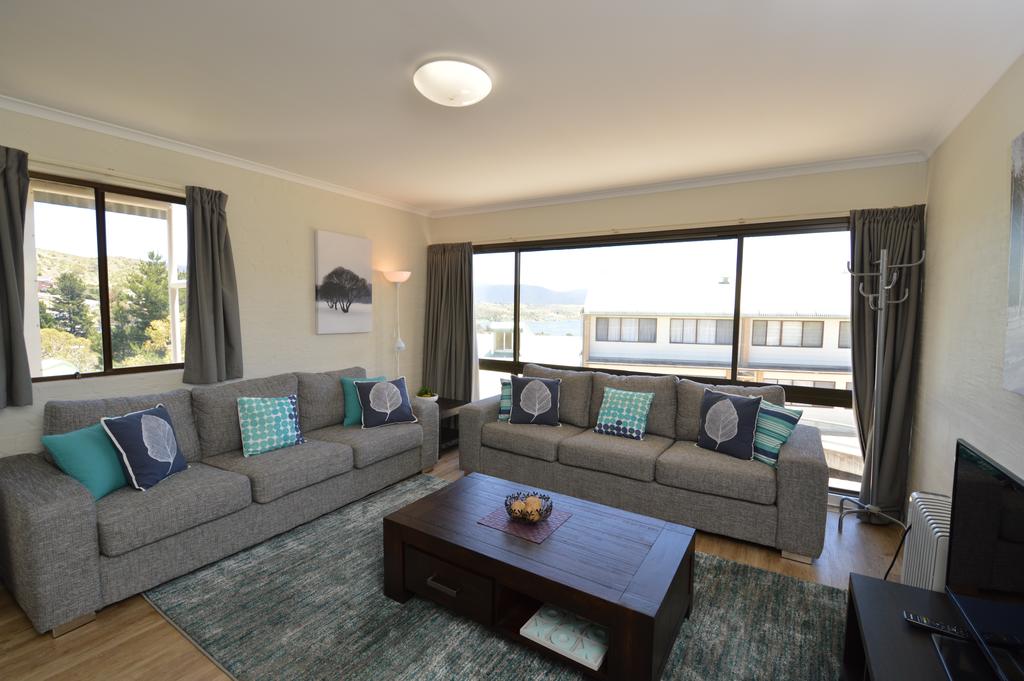 Jindabyne NSW Accommodation in Surfers Paradise