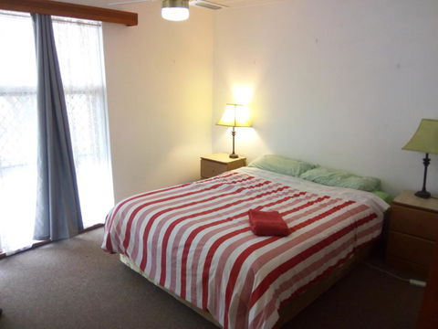 Kite Surfers House - Accommodation in Surfers Paradise 0