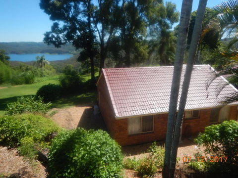 Kookaburra Cottage - Accommodation in Surfers Paradise 0
