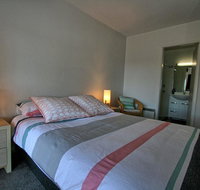 Kooringa 1/8 Townsend Street - Accommodation in Surfers Paradise