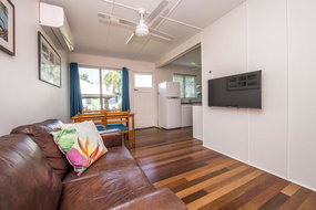 Book Arcadia Accommodation Accommodation in Surfers Paradise Accommodation in Surfers Paradise