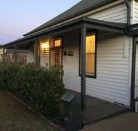 Ky Country Cottage - Accommodation in Surfers Paradise