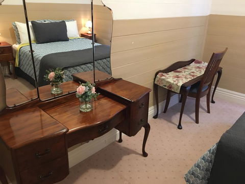 Ky Country Cottage - Accommodation in Surfers Paradise 3