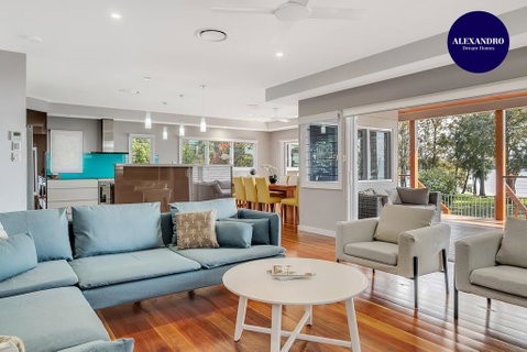 LAKEFRONT And SUNSET HAVEN - Accommodation in Surfers Paradise 0