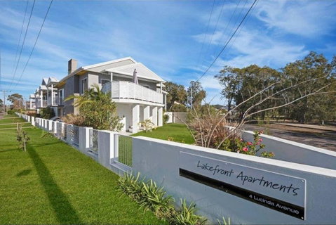 Lakefront Peace Apartments Studio 4 - Accommodation in Surfers Paradise 2