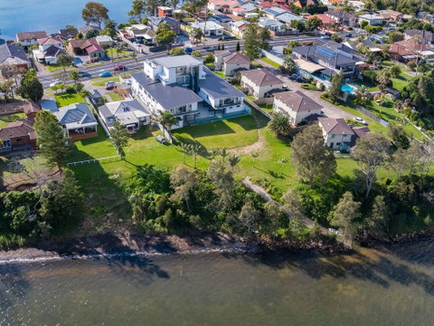 Lakes Resort - Accommodation in Surfers Paradise 1