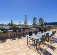 Lakeshore Apartments - Unit 5 - Accommodation in Surfers Paradise