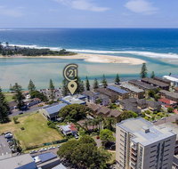 Lakeshore Apartments - Unit 6 - Accommodation in Surfers Paradise
