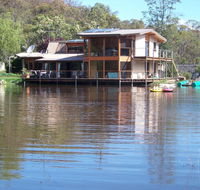 Lakeside Lodge Armidale - Accommodation in Surfers Paradise
