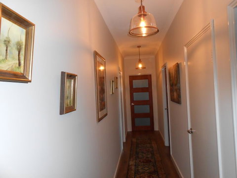Lakeview - Accommodation in Surfers Paradise 1