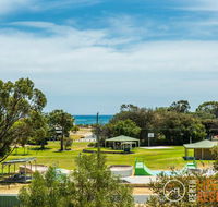 Lancelin Home with Beach and Park Views - Accommodation in Surfers Paradise