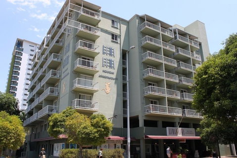 Luma Luma Holiday Apartments - Accommodation in Surfers Paradise 2