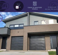 Luxurious Tranquil House Near Parramatta River Perfect For Large Group Retreat - Accommodation in Surfers Paradise