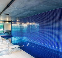 Luxury 2BR Yarra River Views WIFI-Netflix-Pool-Gym - Accommodation in Surfers Paradise