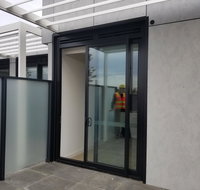 M city self contained Apartment - Accommodation in Surfers Paradise