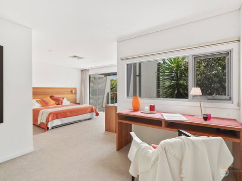 Magenta Shores 1105 - Accommodation in Surfers Paradise 1