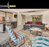 Magenta Shores 3 Bedroom Villa - Accommodation in Surfers Paradise