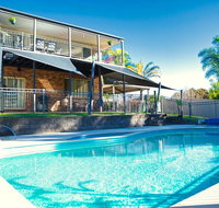 Magnificent Lakeview House - Long Jetty - Accommodation in Surfers Paradise