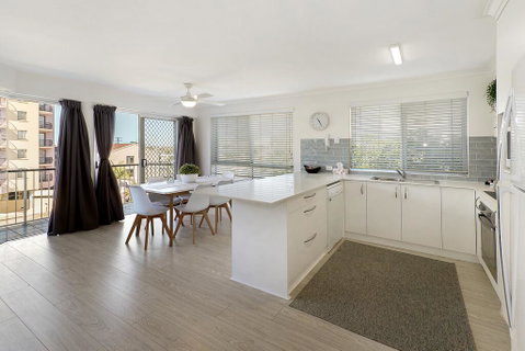 MAINSAIL8- MOOLOOLABA BEACH - Accommodation in Surfers Paradise 2