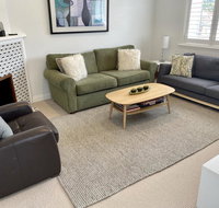 Manly Beach Holiday Getaway in prime location - Accommodation in Surfers Paradise