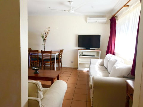 Manly Lodge Boutique Hotel - Accommodation in Surfers Paradise 3
