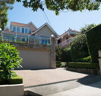 Manly Magic - Accommodation in Surfers Paradise