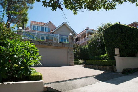 Manly Magic - Accommodation in Surfers Paradise 0