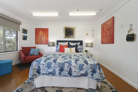 Marche Home Stay, Immaculate Presentation, Private & Relaxing - Accommodation in Surfers Paradise 3