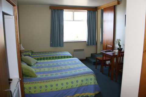 Marquis Hotel Motel - Accommodation in Surfers Paradise 2