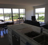 Matts River Rest - Accommodation in Surfers Paradise
