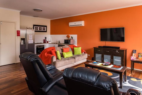 Mclaren Vale Studio Apartments - Accommodation in Surfers Paradise 3