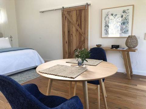 Messmates Luxury Eco Suites - Accommodation in Surfers Paradise 3