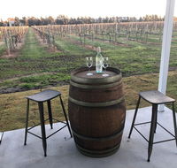 Milawa Vineyard Views - Guesthouse 1 - Accommodation in Surfers Paradise