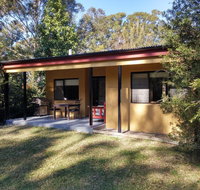 Milton Country Cottages - Accommodation in Surfers Paradise