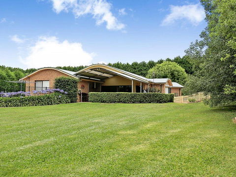 Misty Creek Of Robertson - Proximity And Privacy - Accommodation in Surfers Paradise 0
