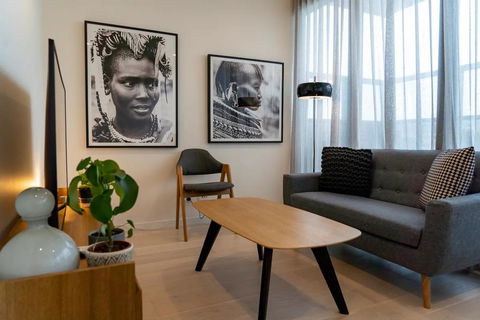Modern 1 Bedroom Apartment South Yarra - Accommodation in Surfers Paradise 0
