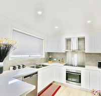 Modern 4-Bedroom House near Singleton CBD Hunter Valley - Accommodation in Surfers Paradise